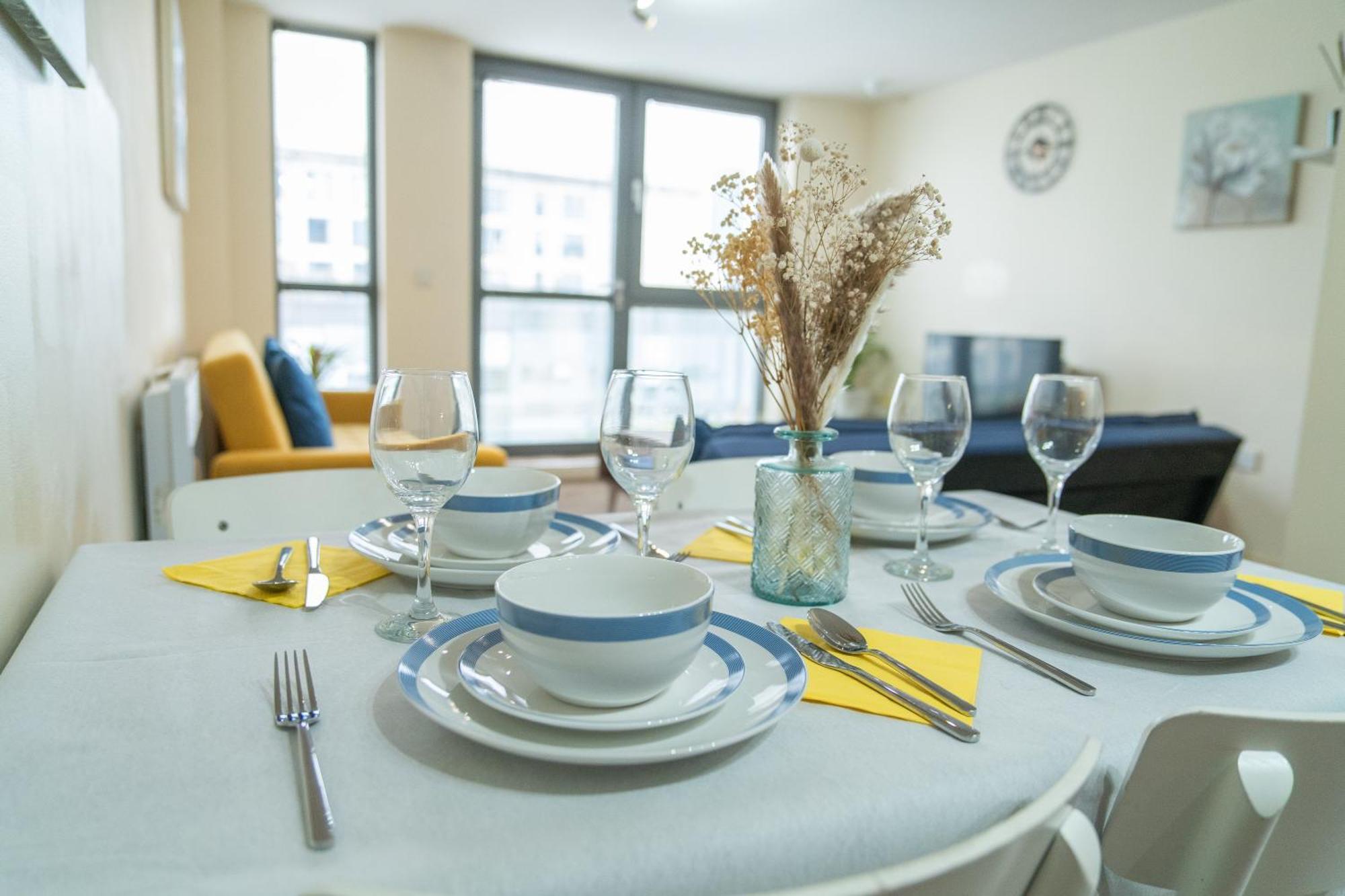Stay In Our Stylish Flat! & Secure Building & Sleeps Up To 4 Birmingham Exteriér fotografie