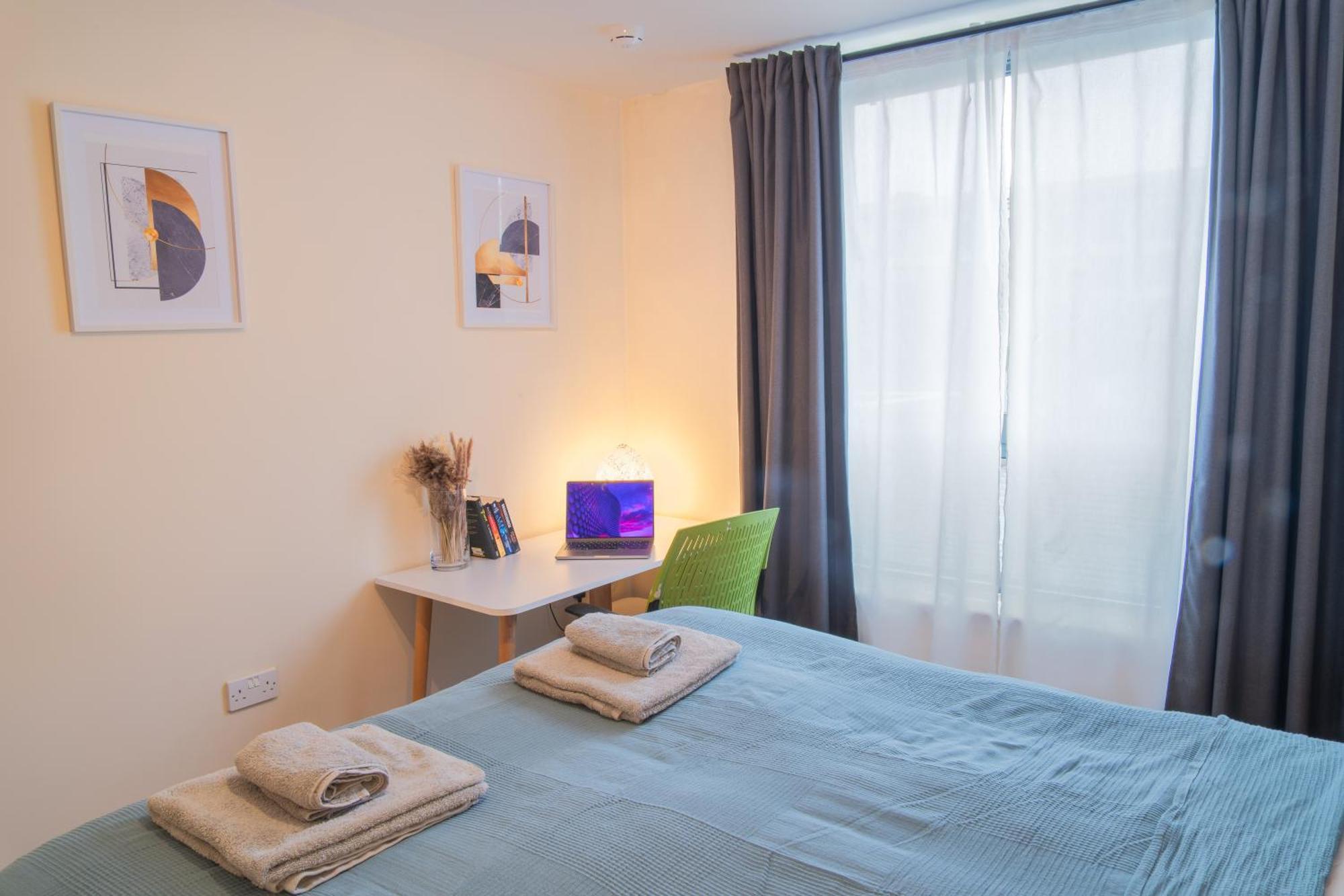 Stay In Our Stylish Flat! & Secure Building & Sleeps Up To 4 Birmingham Exteriér fotografie