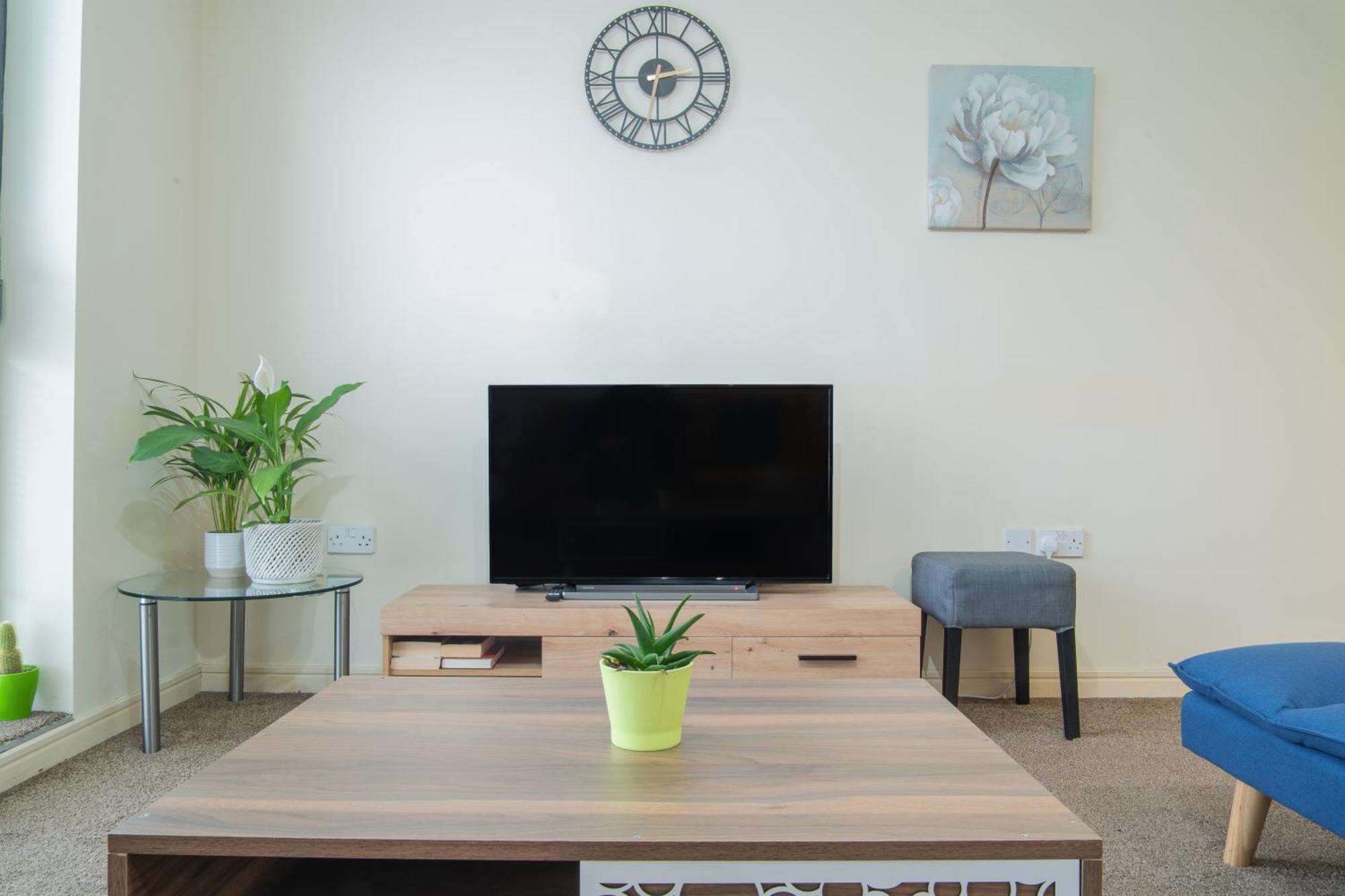 Stay In Our Stylish Flat! & Secure Building & Sleeps Up To 4 Birmingham Exteriér fotografie