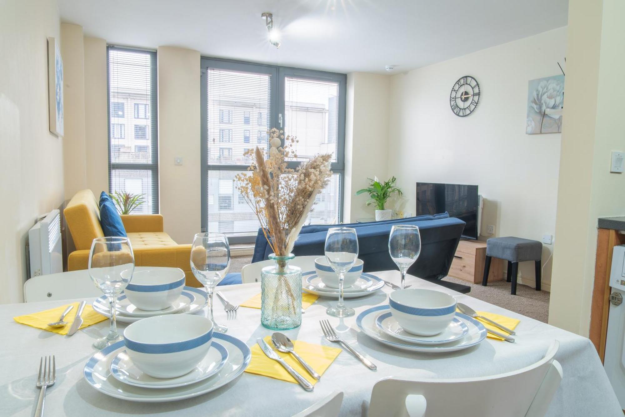 Stay In Our Stylish Flat! & Secure Building & Sleeps Up To 4 Birmingham Exteriér fotografie